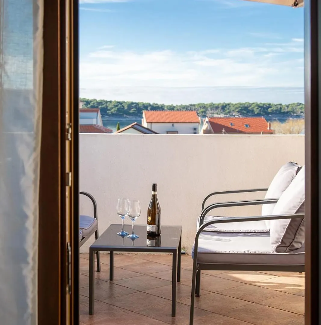 Apartmani Dolores Barbat na Rabu Apartment