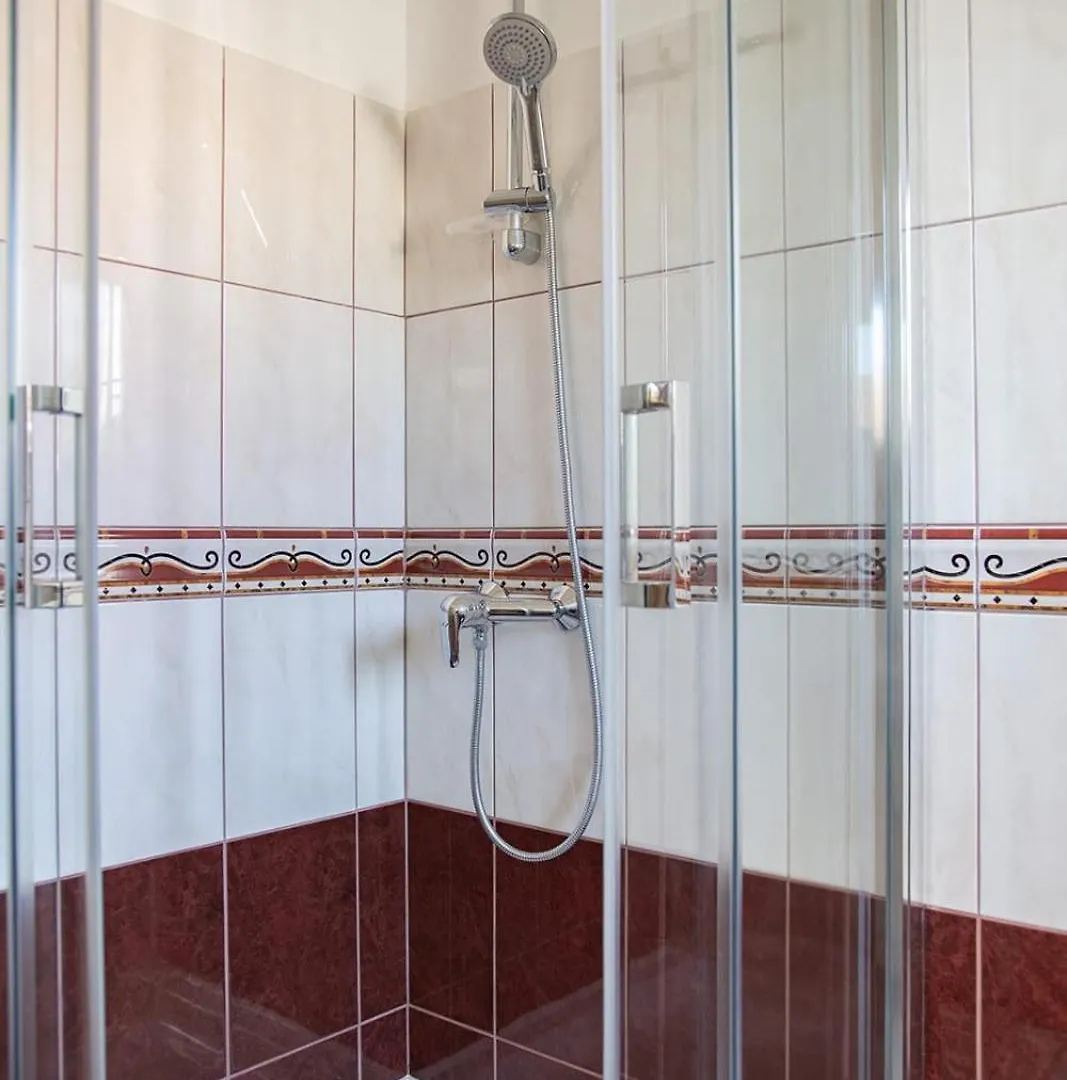 Apartmani Dolores Barbat na Rabu 0*,